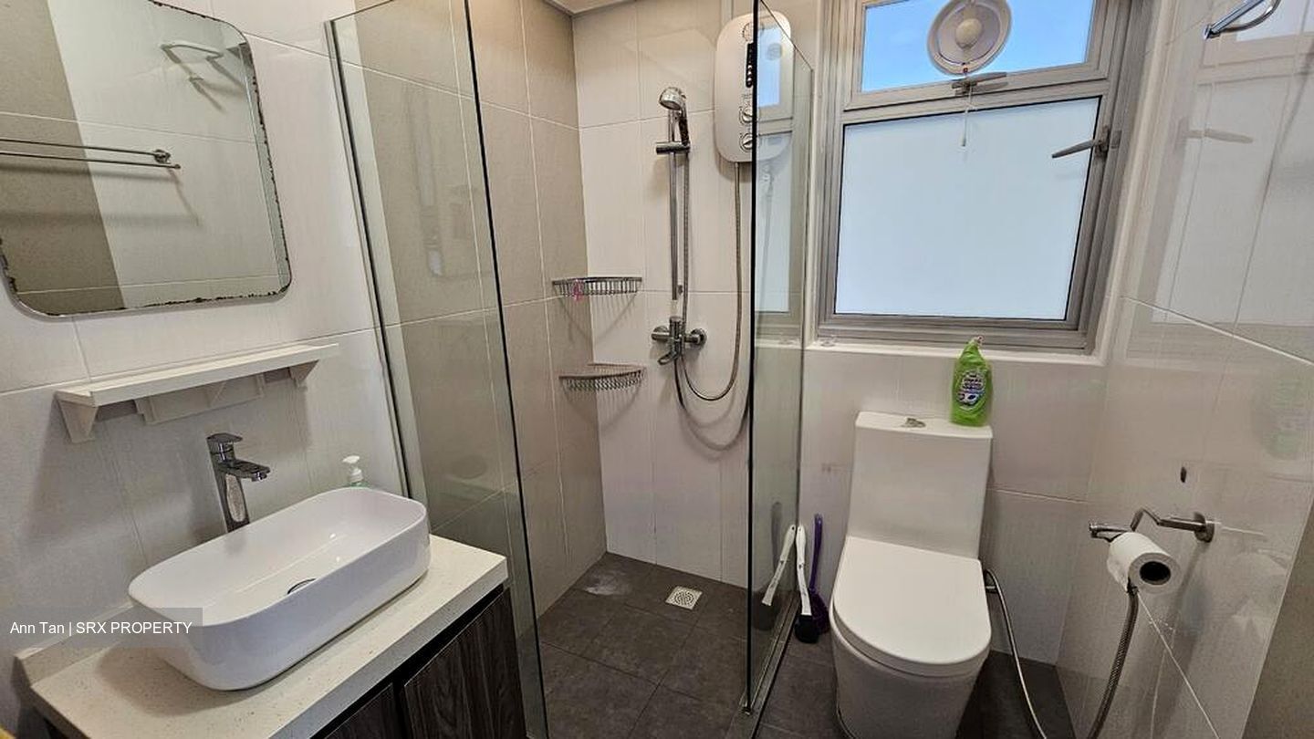 Blk 103B Eastcreek @ Canberra (Sembawang), HDB 2 Rooms #455615371
